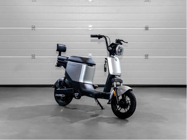 jaszmotor_webshop_z-tech_zt-05-al_u3lithium_elektromos_robogo_(350w,_48v,_12ah,_li-ion) galéria