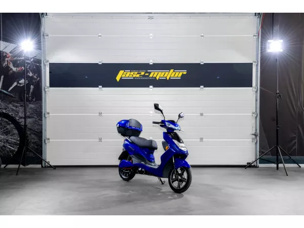 jaszmotor_webshop_z-tech_zt-27_warrior_elektromos_robogo_(900w,_48v,_12ah,_Ólomsavas) galéria