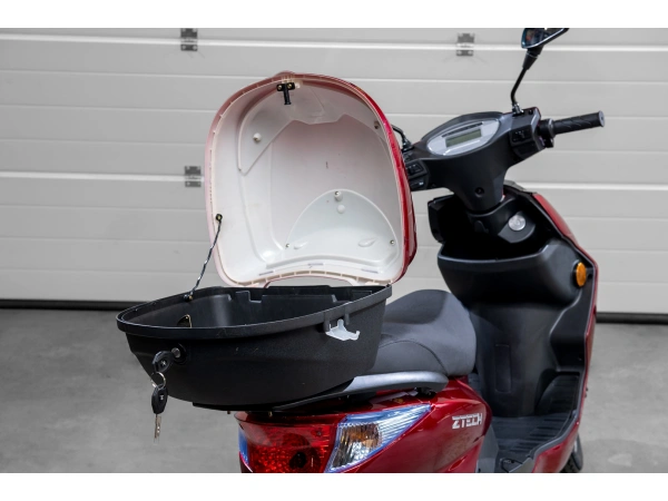 jaszmotor_webshop_z-tech_zt-27-c_warrior_elektromos_robogo_(900w,_48v,_20ah,_Ólomsavas) galéria