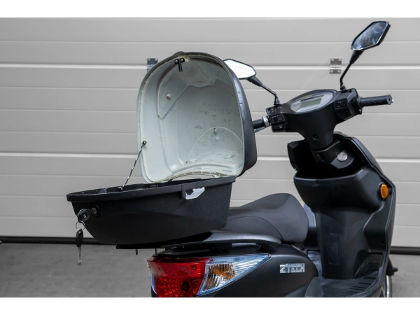 jaszmotor_webshop_z-tech_zt-27-c_warrior_elektromos_robogo_(900w,_48v,_20ah,_Ólomsavas) galéria