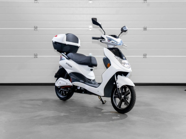 jaszmotor_webshop_z-tech_zt-27-c_warrior_elektromos_robogo_(900w,_48v,_20ah,_Ólomsavas) galéria