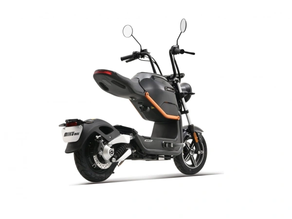 jaszmotor_webshop_z-tech_zt-60-a_miku_max_elektromos_robogo_(800w,_60v,_20ah,_li-ion) galéria