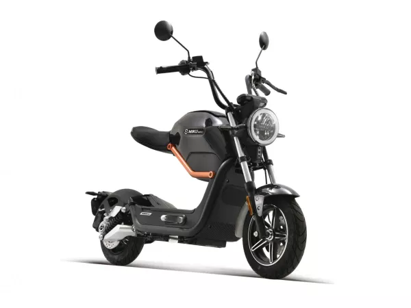 jaszmotor_webshop_z-tech_zt-60-a_miku_max_elektromos_robogo_(800w,_60v,_20ah,_li-ion) galéria