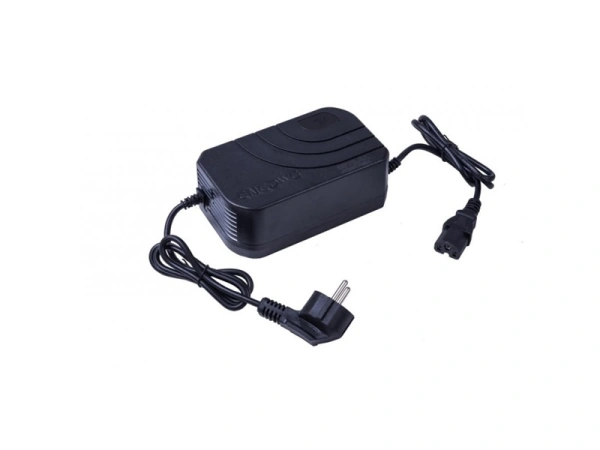 jaszmotor_webshop_akkumulator_tolto_36v_1.8a_(lapos_"t"_tipus) galéria