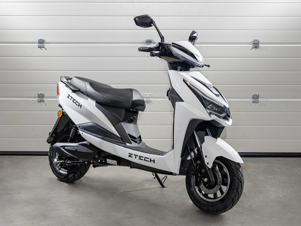 jaszmotor_webshop_z-tech_zt-52b_elektromos_robogo_(1870w,_60v,_23ah,_grafen) galéria