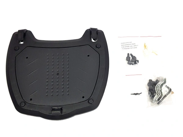 jaszmotor_webshop_univerzalis,_motorra_szerelheto_hatso_doboz_feklampaval_(fekete,_48l)_-_mr galéria