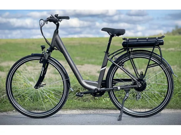 jaszmotor_webshop_barton_e-city_elektromos_kerekpar_26"-os_kerekkel_-_(250w,_36v,_14.5ah,_li-ion) galéria