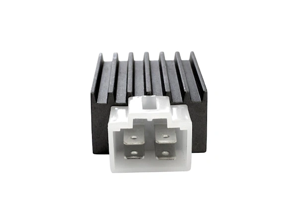 jaszmotor_webshop_feszultseg_szabalyzo_4t_gy6_50ccm,_4_utemu_kinai_robogo_es_z-tech_zt35_-_power_force galéria