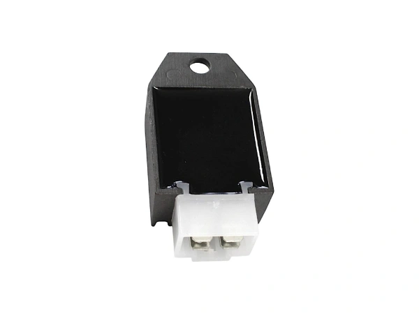 jaszmotor_webshop_feszultseg_szabalyzo_4t_gy6_50ccm,_4_utemu_kinai_robogo_es_z-tech_zt35_-_power_force galéria