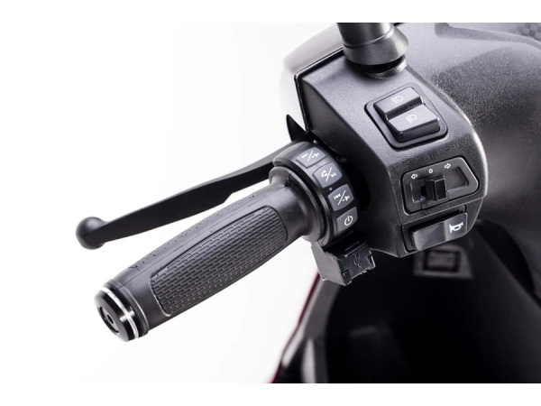 jaszmotor_webshop_z-tech_zt-52c_elektromos_robogo_(500w,_60v,_20ah,_Ólomsavas) galéria