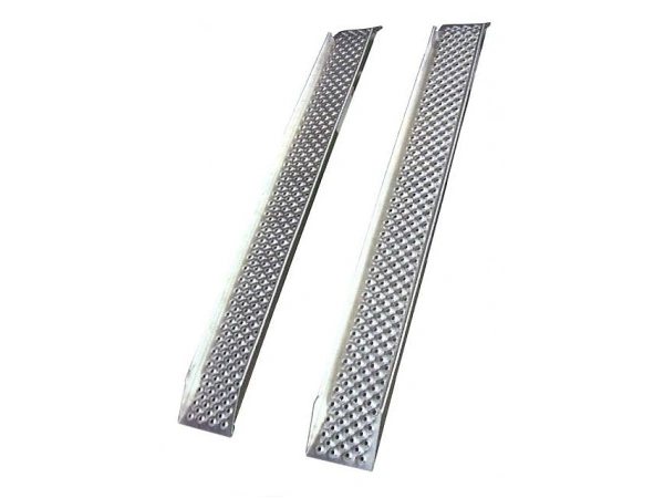 jaszmotor_webshop_alfa_t0004_aluminium_felhajto_rampa_par_(200x21.5_cm) galéria