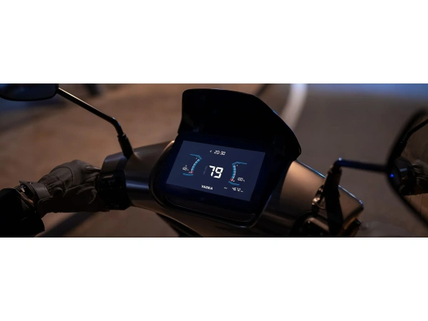 jaszmotor_webshop_yadea_fierider_elektromos_robogo_11kw,_72v,_2x27ah,_litium_(Új)_-_szurke galéria