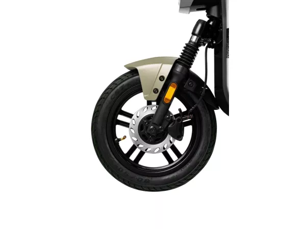 jaszmotor_webshop_yadea_gfx_elektromos_robogo_1200w,_48v,_24ah,_litium_(Új)_-_zold galéria