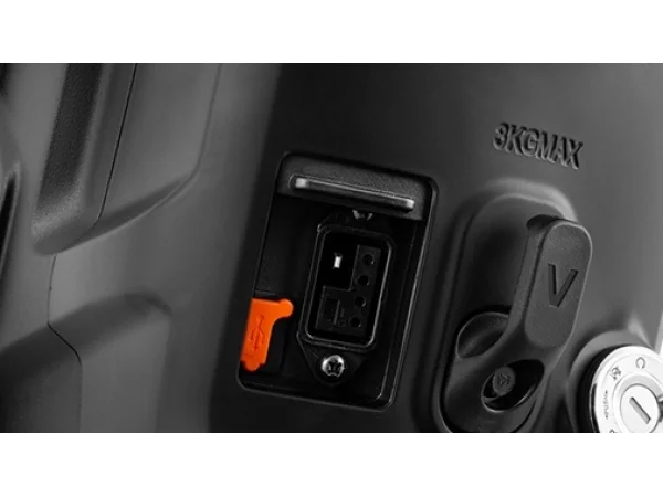 jaszmotor_webshop_yadea_gfx_elektromos_robogo_1200w,_48v,_24ah,_litium_(Új)_-_zold galéria
