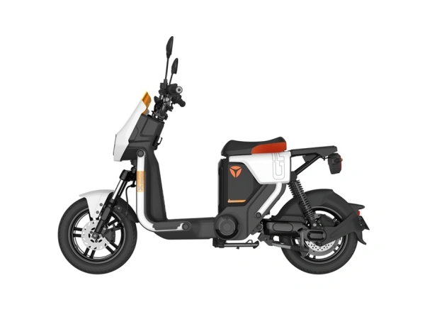 jaszmotor_webshop_yadea_gfx_elektromos_robogo_1200w,_48v,_24ah,_litium_(Új)_-_feher galéria