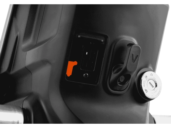 jaszmotor_webshop_yadea_gfx_elektromos_robogo_1200w,_48v,_24ah,_litium_(Új)_-_feher galéria