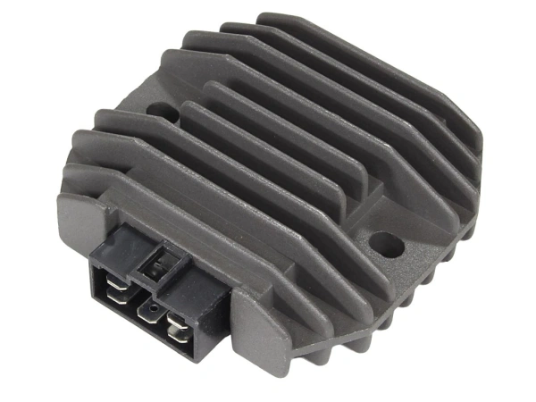 jaszmotor_webshop_feszultseg_szabalyzo_aprilia___piaggio___gilera_ galéria