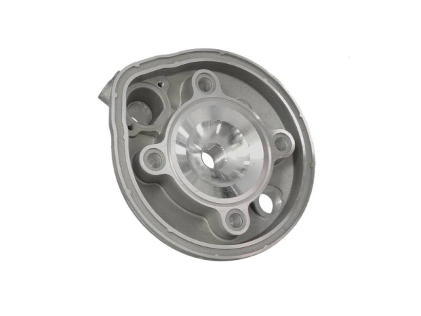 jaszmotor_webshop_hengerfej_yamaha_minarelli_am6_49mm,_90ccm_(vizhuteses)_(moretti) galéria