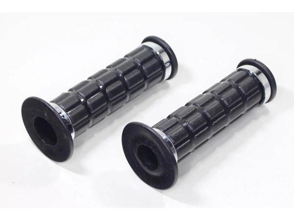 jaszmotor_webshop_fekete_markolat_22_24_mm_(krom_diszitessel) galéria