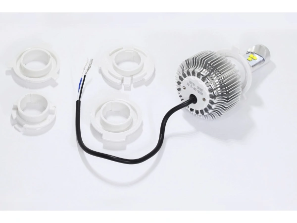 jaszmotor_webshop_izzo_12v_c6_15w_6000k_led galéria