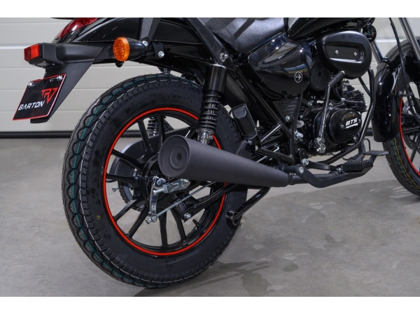 jaszmotor_webshop_barton_volcano_50_4t_motorkerekpar_(Új)_-_fekete galéria