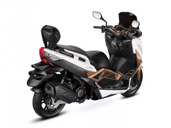 jaszmotor_webshop_barton_b-max_125_4t_robogo_(Új)_-_feher-barna galéria