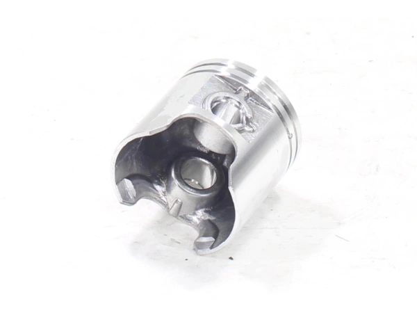 jaszmotor_webshop_hengerszett_peugeot_peugeot_ludix_vivacity_ac_(47mm.70ccm)_fekvohenger_(mr) galéria