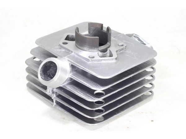 jaszmotor_webshop_henger_(dugattyu_nelkul)_simson_s51 galéria