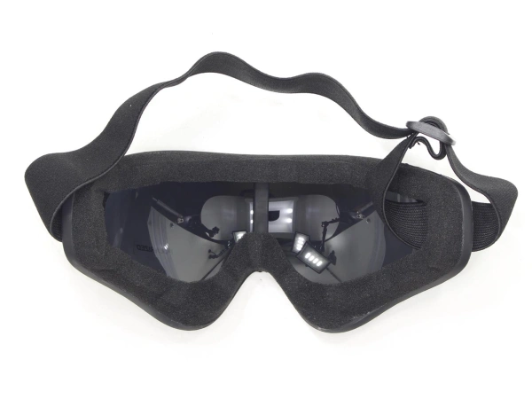 jaszmotor_webshop_wb_e-04_cross_szemuveg_(sotet_plexivel) galéria