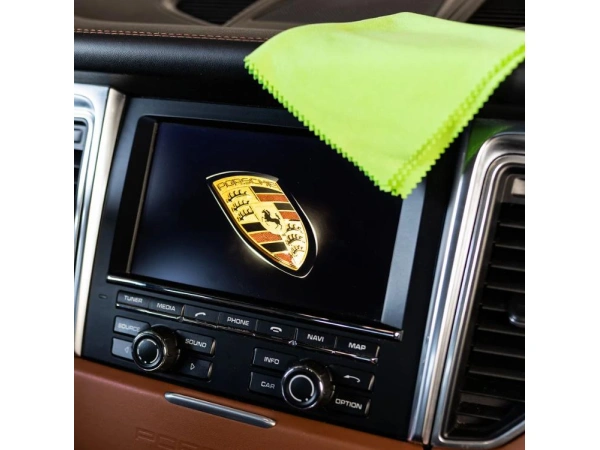 jaszmotor_webshop_5db_motoline_nano_plexi_towel_-_extra_finom_torlokendo_20x20cm galéria