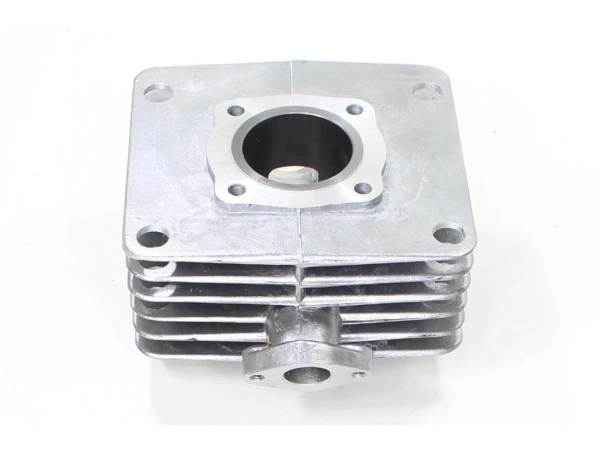 jaszmotor_webshop_hengerszett_simson_s70,_70ccm,_41mm_(12-es_csapszeg)_(leghuteses) galéria