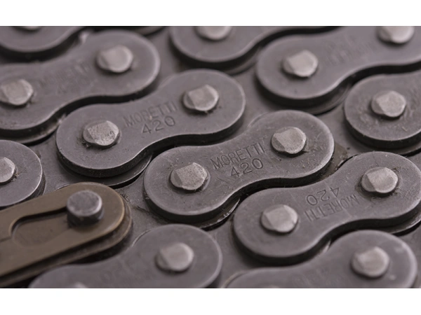 jaszmotor_webshop_lanc_420_-_130_csapos,_65_szemes_-_moretti galéria