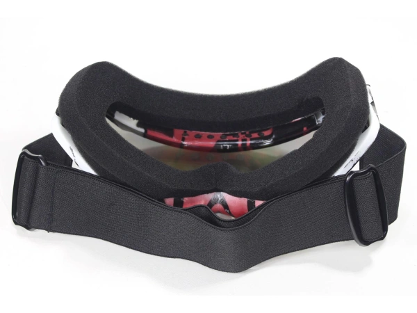 jaszmotor_webshop_wb_p-26_cross_szemuveg_szines_plexivel_(fekete_-_piros_-_feher) galéria