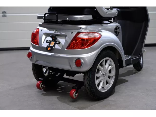 jaszmotor_webshop_barton_tres_elektromos_haromkereku_robogo_(Új)_-_ezust galéria