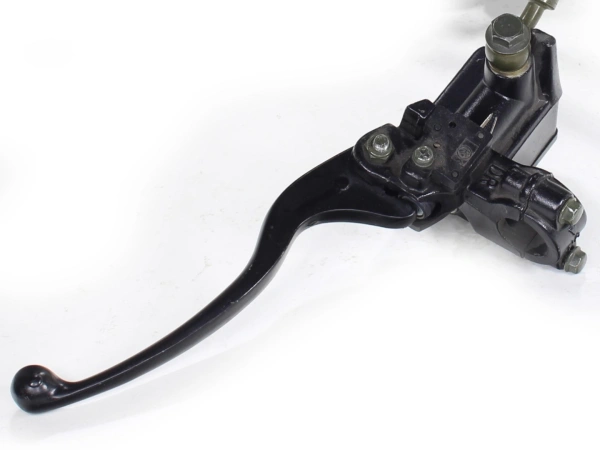 jaszmotor_webshop_elso_fekrendszer_benzer_quebec_-_mr galéria