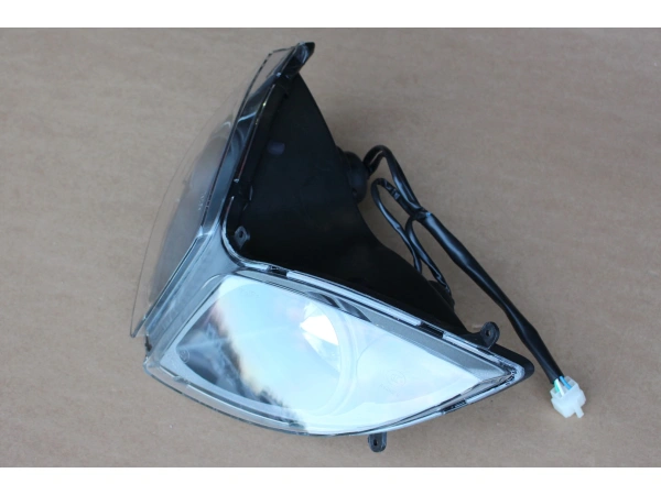 jaszmotor_webshop_elso_lampa_benzer_dakota_-_mr galéria