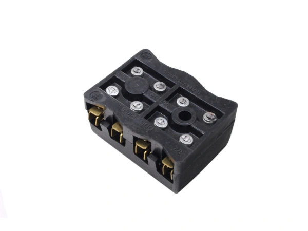 jaszmotor_webshop_biztositekdoboz_mz_(fekete)_-_mr galéria