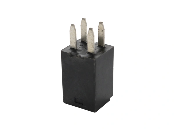 jaszmotor_webshop_rele_12v,_20a_polaris__can-am_-_4011283,_4016819,_710001778 galéria