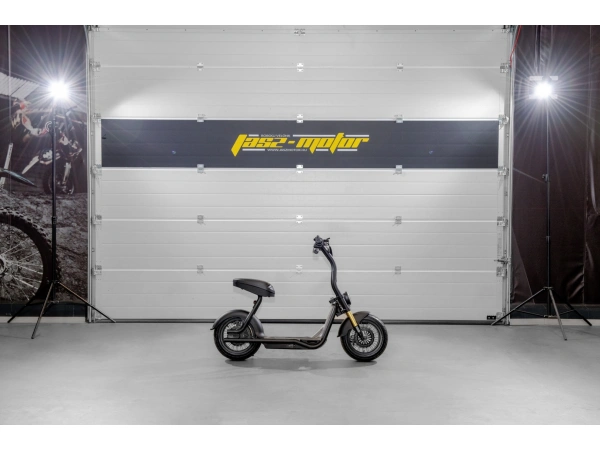 jaszmotor_webshop_highper_hpi58_elektromos_roller_(Új)_-_fekete galéria