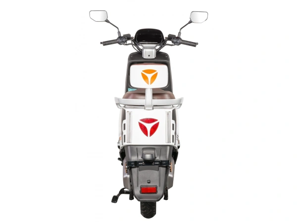 jaszmotor_webshop_z-tech_zt-33a_e8_elektromos_robogo_(2300w,_72v,_23ah,_grafen_+_gyorstolto) galéria