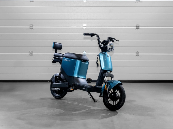 jaszmotor_webshop_z-tech_zt-05-a_u3_elektromos_robogo_(350w,_48v,_13ah,_Ólomsavas) galéria