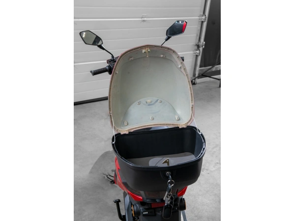 jaszmotor_webshop_z-tech_zt-36a_(luna)_warrior_4.0_elektromos_robogo_(1800w,_60v,_20ah,_Ólomsavas) galéria