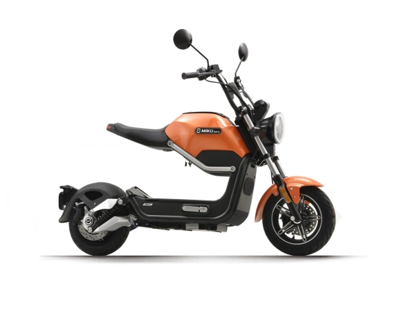 jaszmotor_webshop_z-tech_zt-60-a_miku_max_elektromos_robogo_(800w,_60v,_20ah,_li-ion) galéria