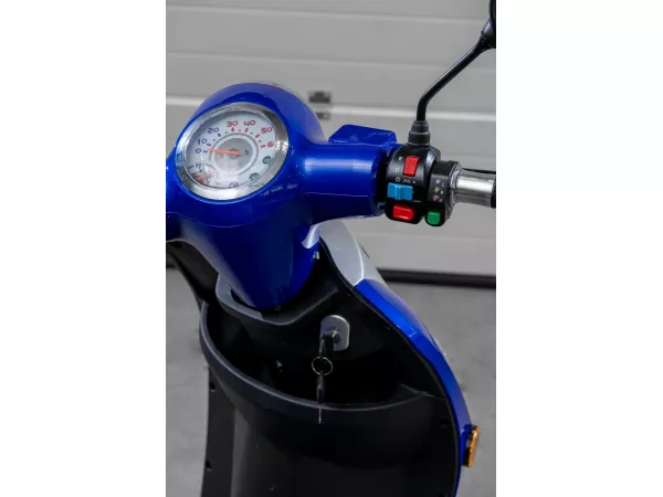 jaszmotor_webshop_z-tech_zt-15-d_4.0_trilux_elektromos_robogo_(900w,_48v,_20ah,_grafen) galéria