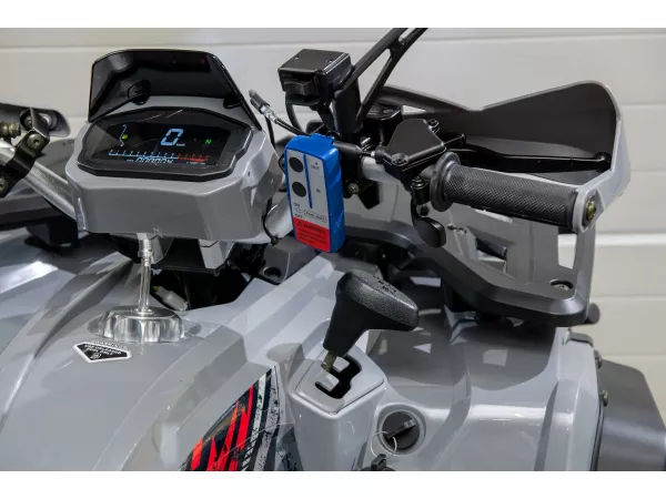 jaszmotor_webshop_barton_raze_200_felnott_quad_(Új)_-_szurke-piros galéria