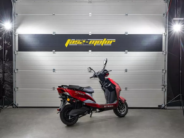 jaszmotor_webshop_z-tech_zt-52b_elektromos_robogo_(1870w,_60v,_23ah,_grafen) galéria