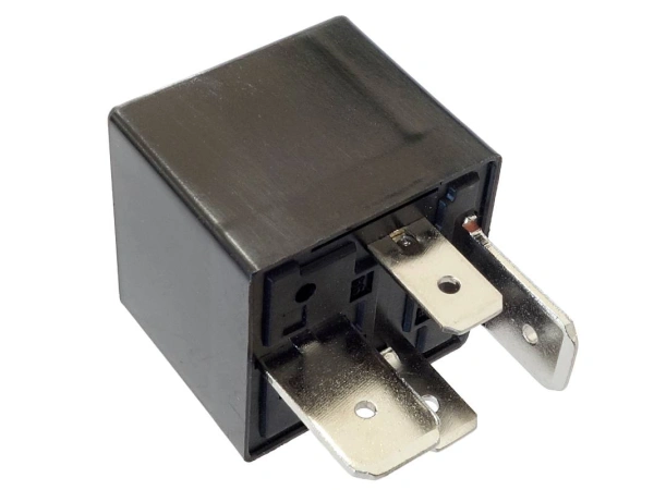 jaszmotor_webshop_inditorele_barton_stratos_125 galéria