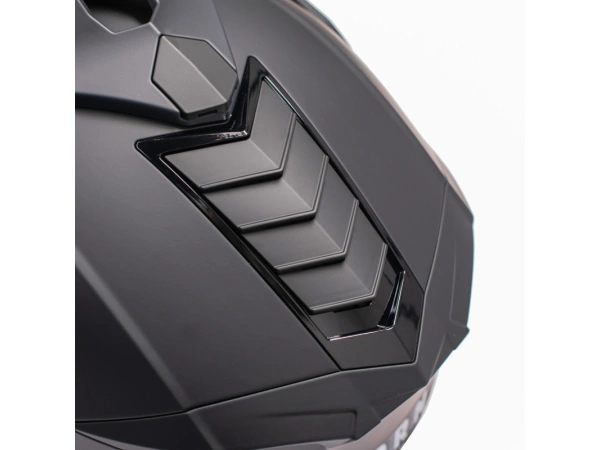 jaszmotor_webshop_horn_916_cross_bukosisak_felnyithato_plexivel_(matt_fekete) galéria