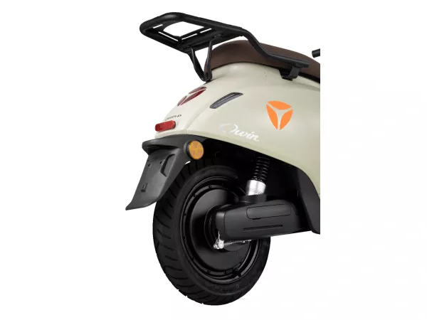 jaszmotor_webshop_yadea_owin_elektromos_robogo_2700w,_72v,_25ah,_grafen_(Új)_-_mentazold galéria