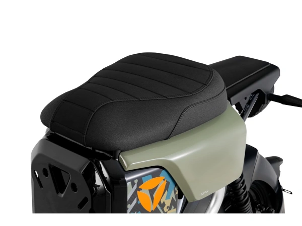 jaszmotor_webshop_yadea_gfx_elektromos_robogo_1200w,_48v,_24ah,_litium_(Új)_-_zold galéria